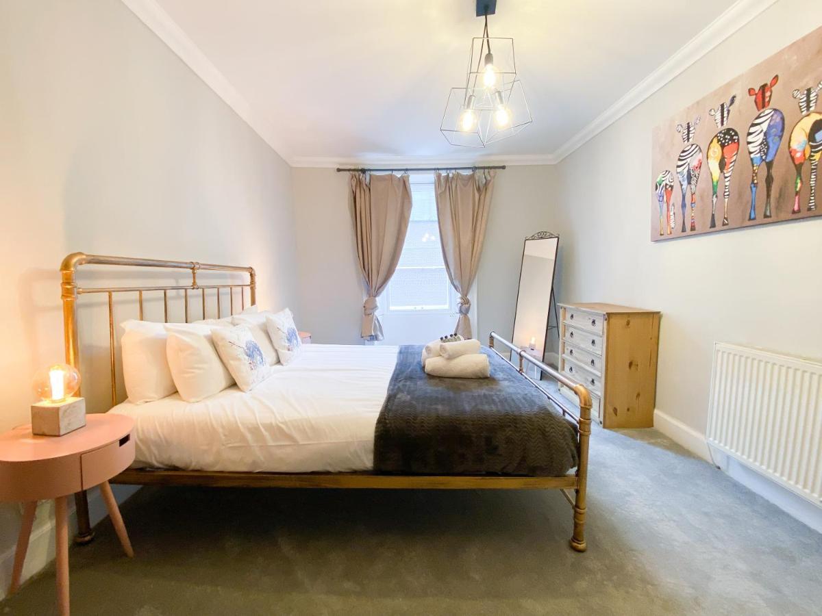 エディンバラRose Street'S Hidden Treasure- 2Bed Newly Refurbished Aptアパートメント エクステリア 写真